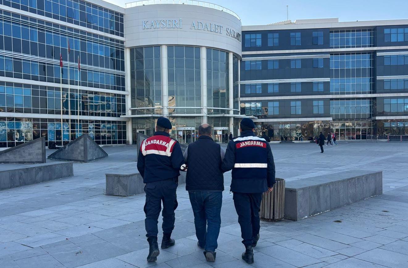 Kayseri’de FETÖ üyeliğinden aranan ihraç öğretmen yakalandı